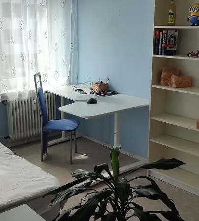 2 Bedroom Near Central Station - Only 5 Minutes To Oktoberfest!! アパート